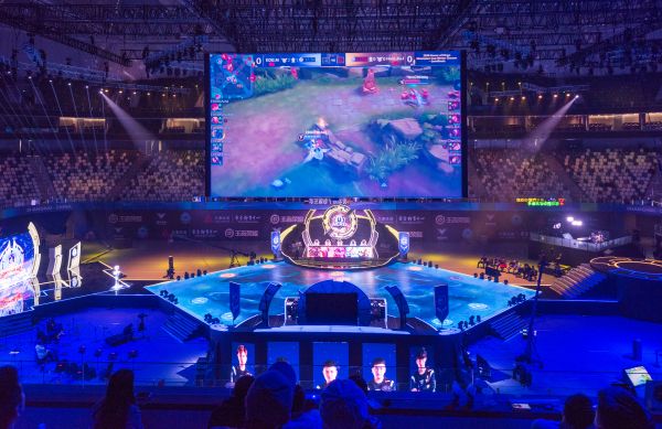 A球迷的关 A球迷的关