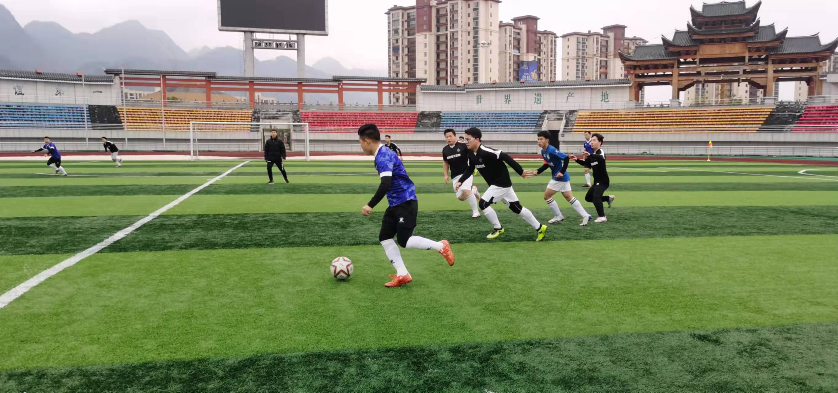 约罗强势回 约罗强势回